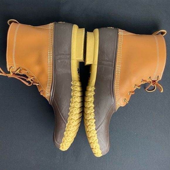 L.L. Bean Brown Thinsulate 8” Duck Boots - Picture 5 of 9